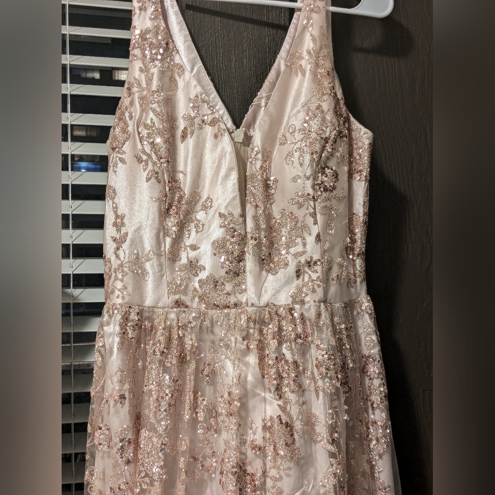 Sequin gown - rose gold - size M